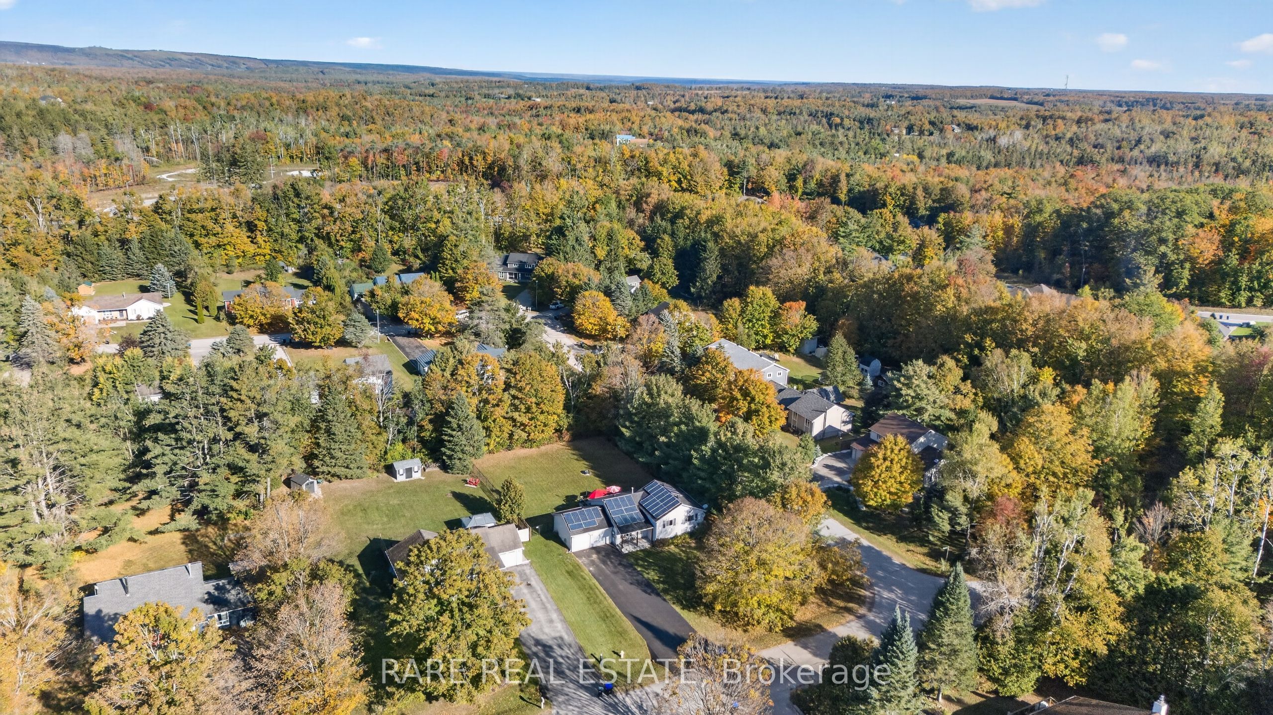 36 Sugarbush Road Property Photo 4