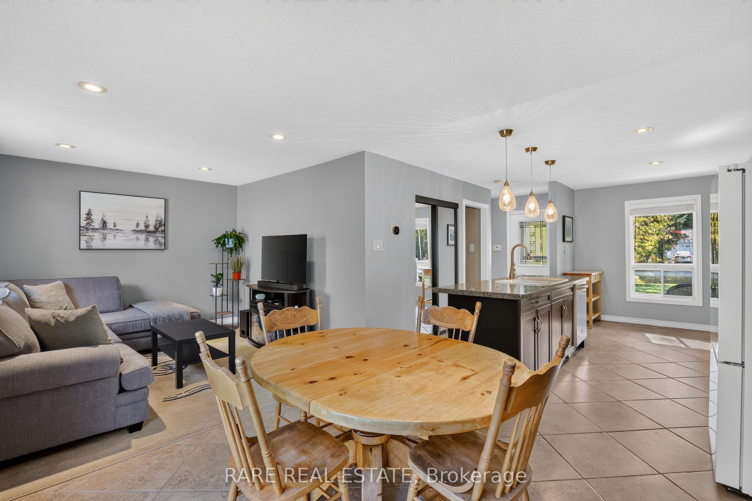 36 Sugarbush Road Property Photo 10
