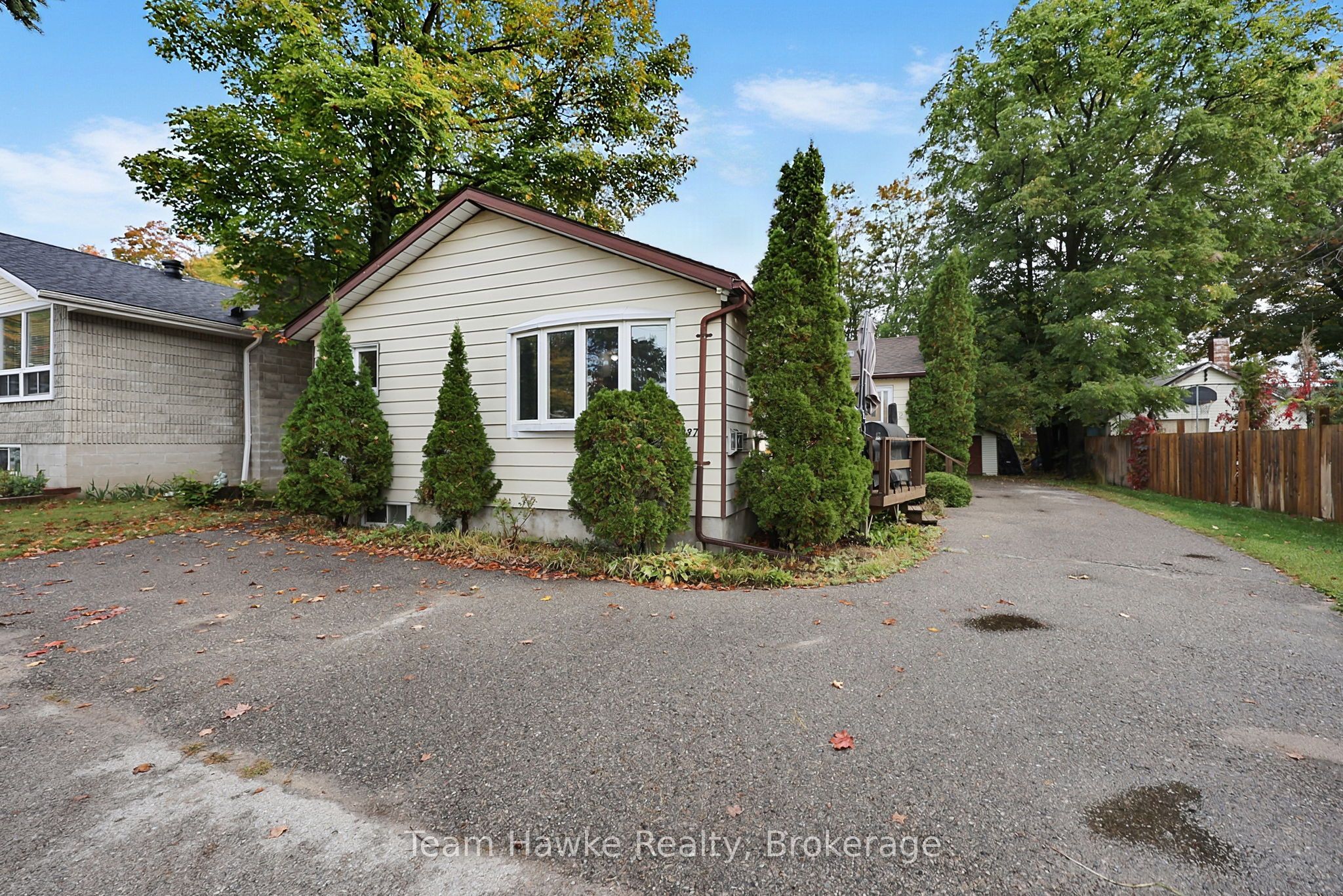 337 Norene Street Property Photo 4