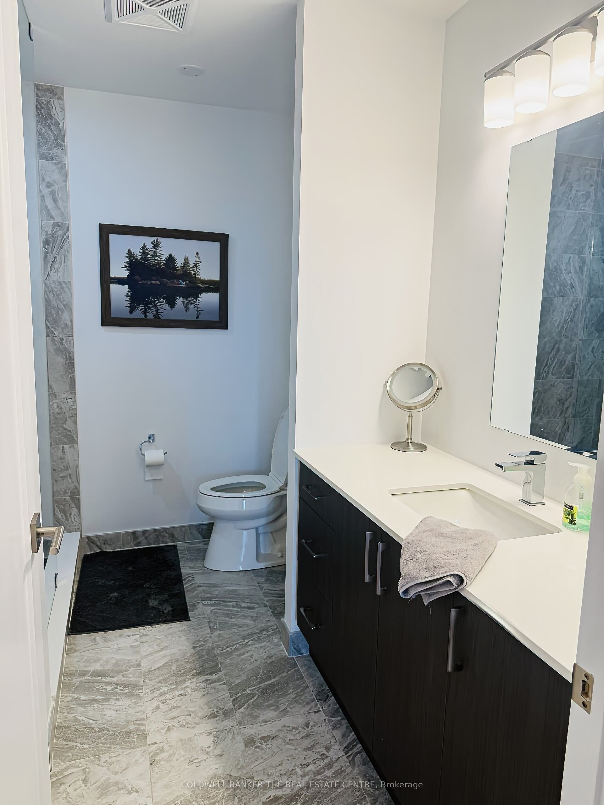 1 Hume Street 420 Property Photo 12