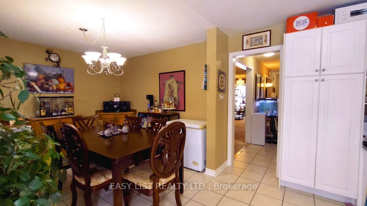 35 Raquel Street Property Photo 9