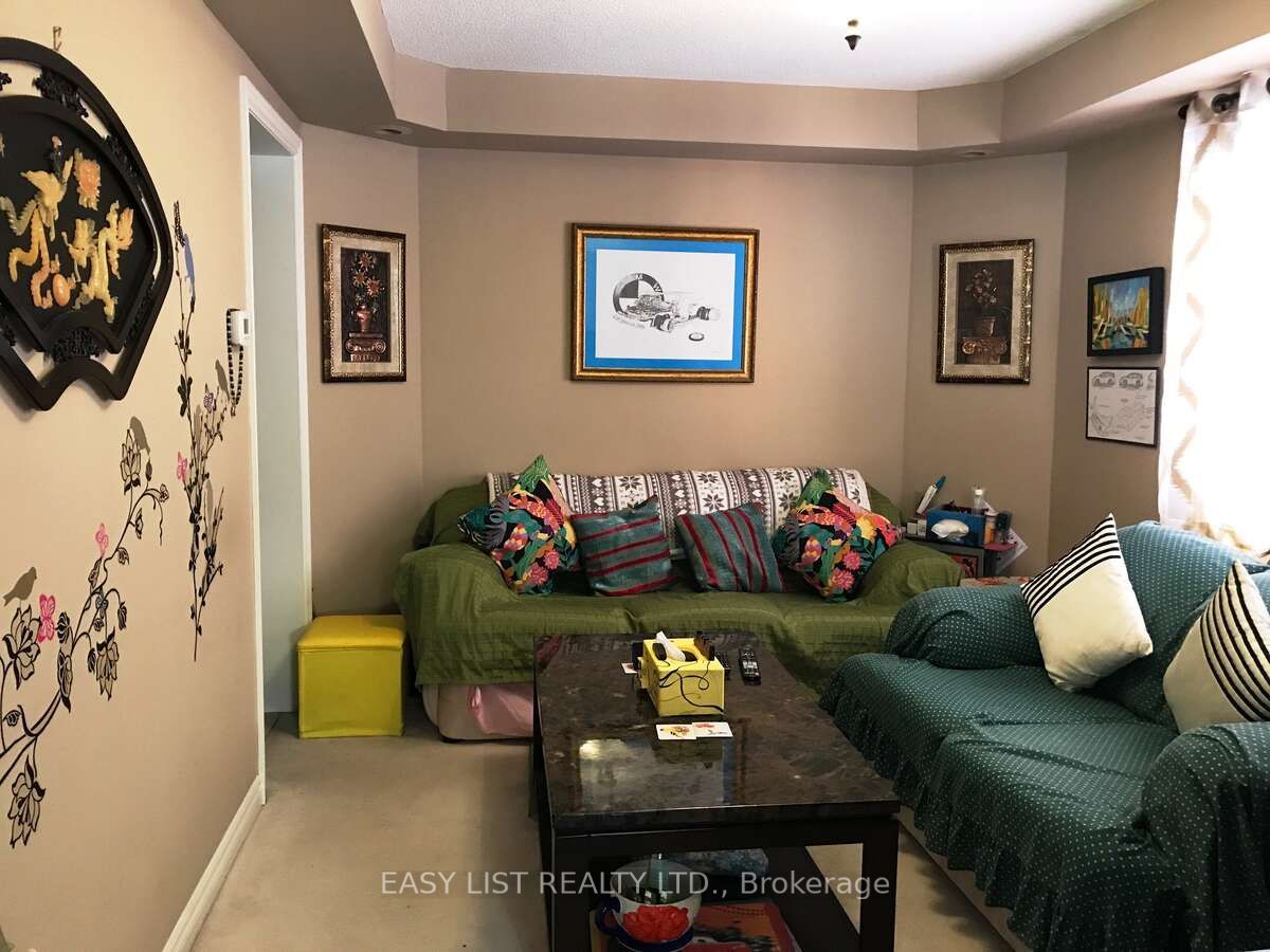 35 Raquel Street Property Photo 12