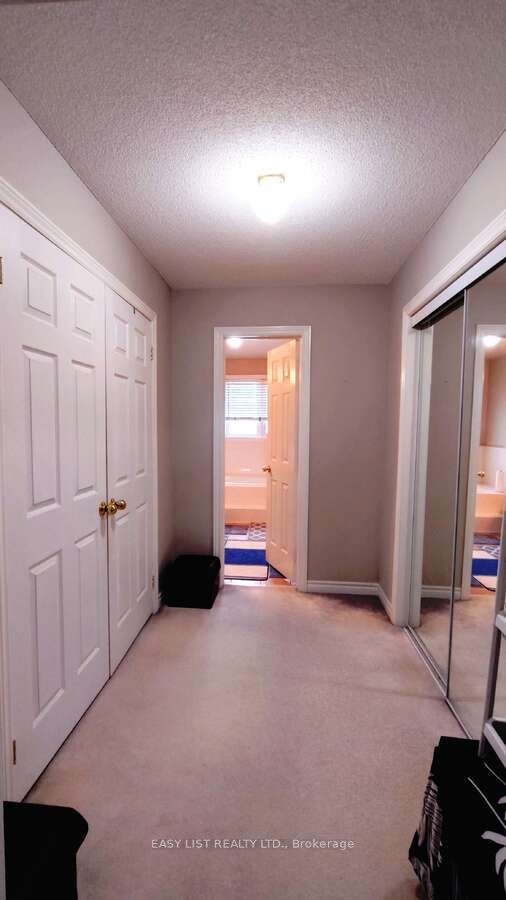 35 Raquel Street Property Photo 17
