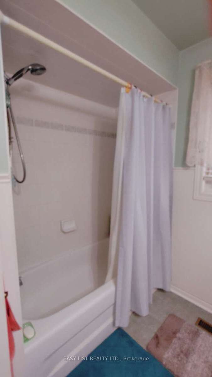 35 Raquel Street Property Photo 25