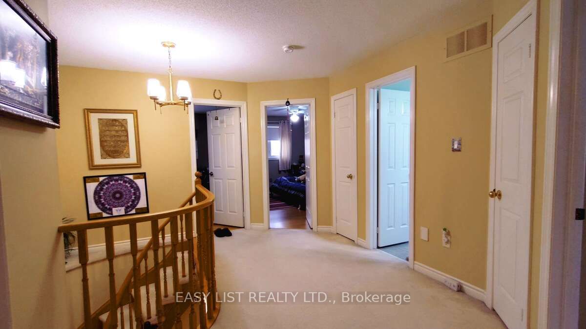 35 Raquel Street Property Photo 29