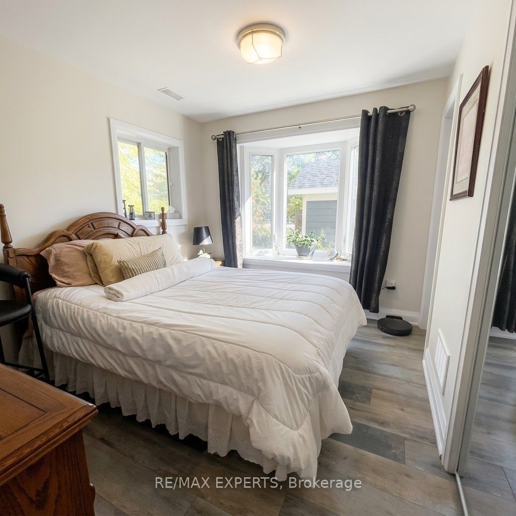 37 62nd Street N Property Photo 6