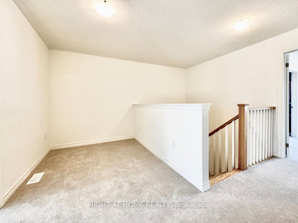 12 Daisy Street Property Photo 9