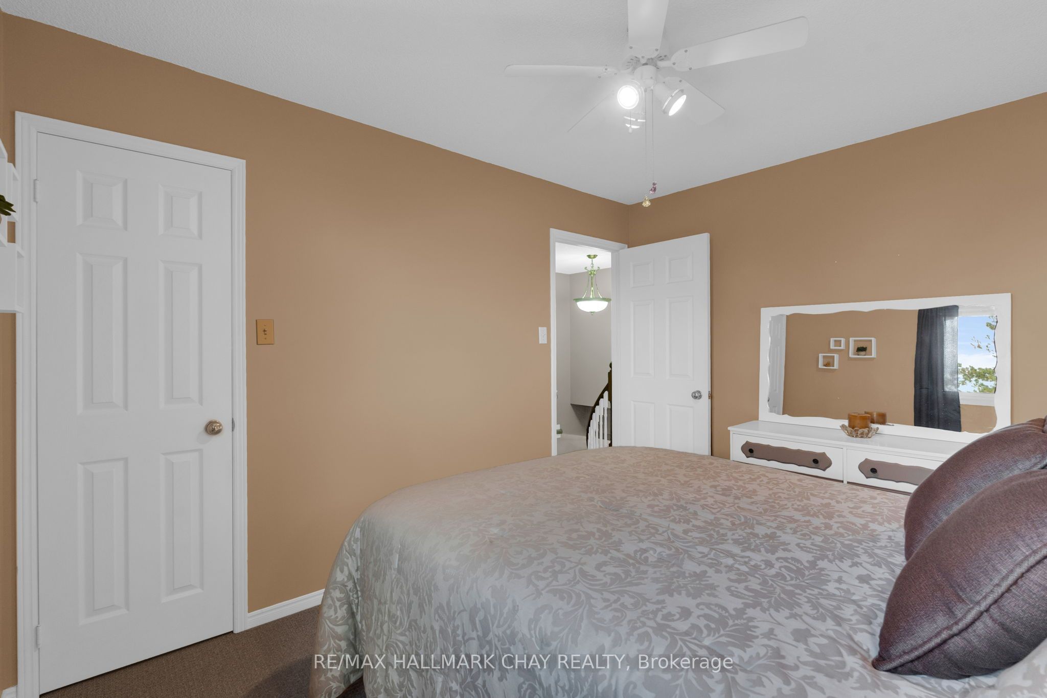35 Grasett Crescent Property Photo 23