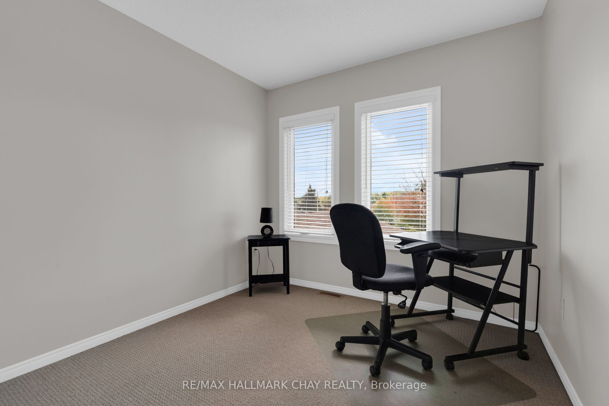 35 Grasett Crescent Property Photo 28
