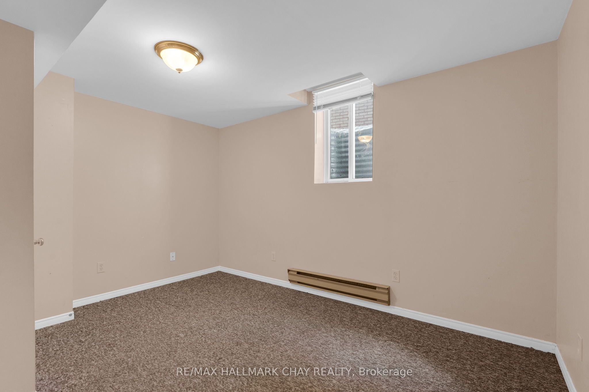 35 Grasett Crescent Property Photo 38