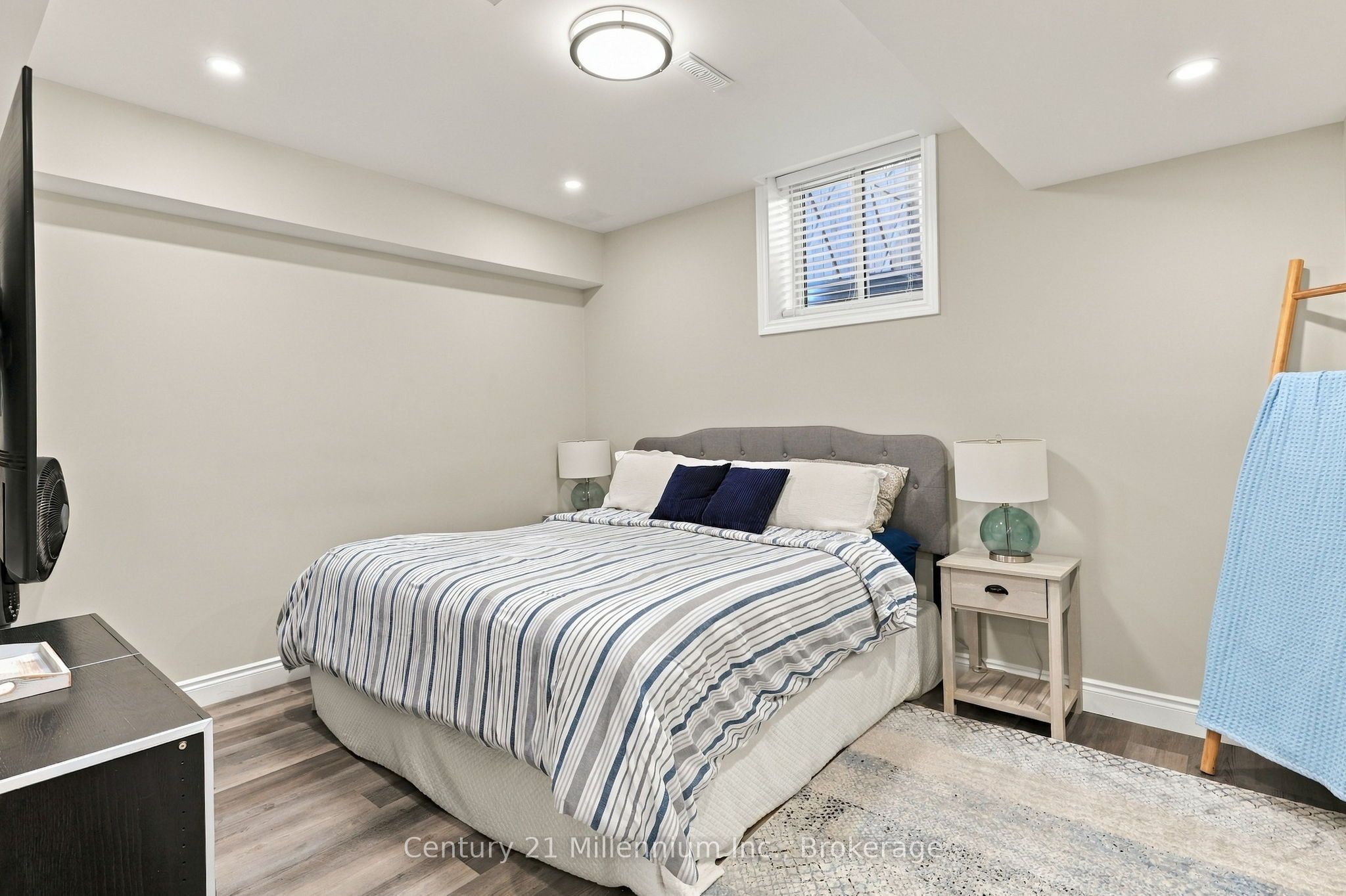 22 Cooper Street Property Photo 36