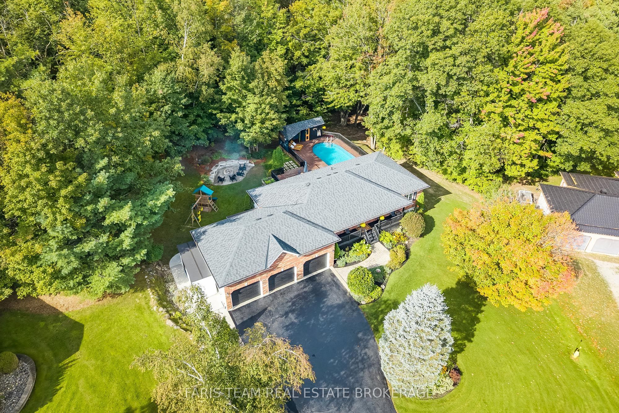 55 Davenport Drive Property Photo 2