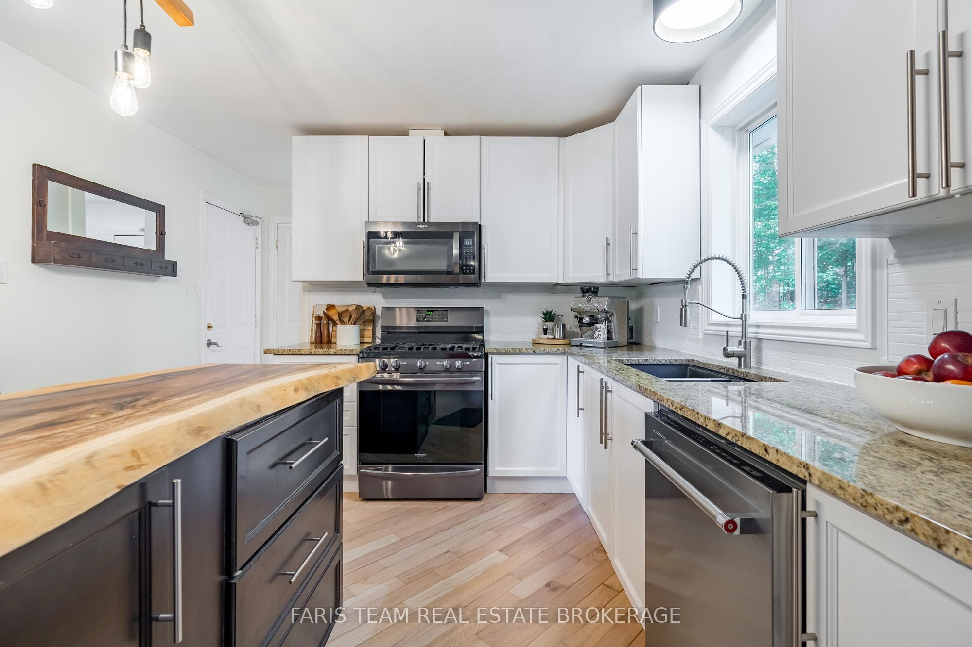 55 Davenport Drive Property Photo 6