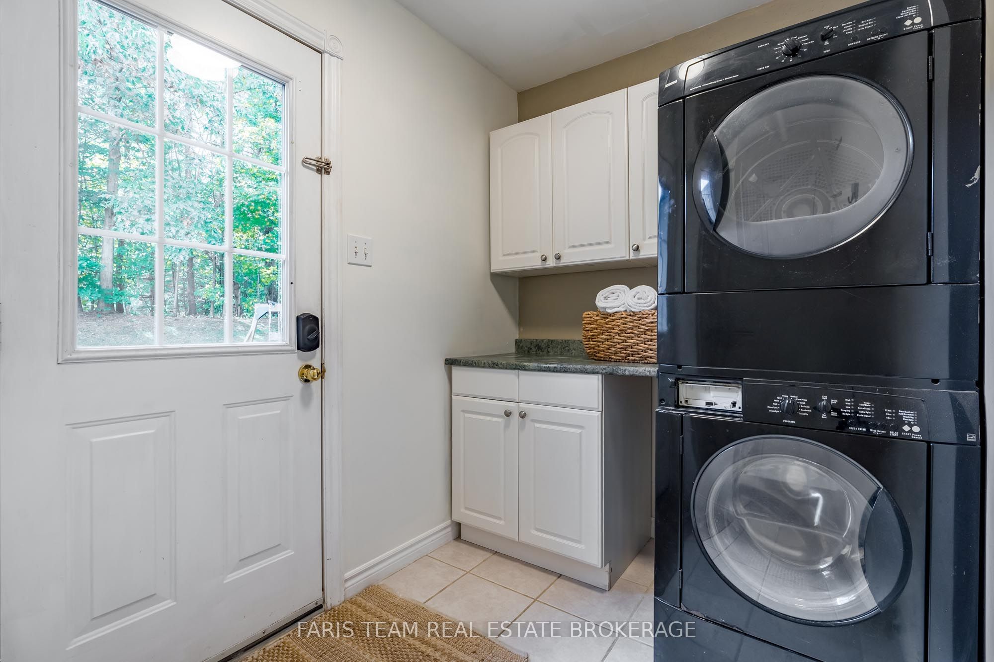 55 Davenport Drive Property Photo 16