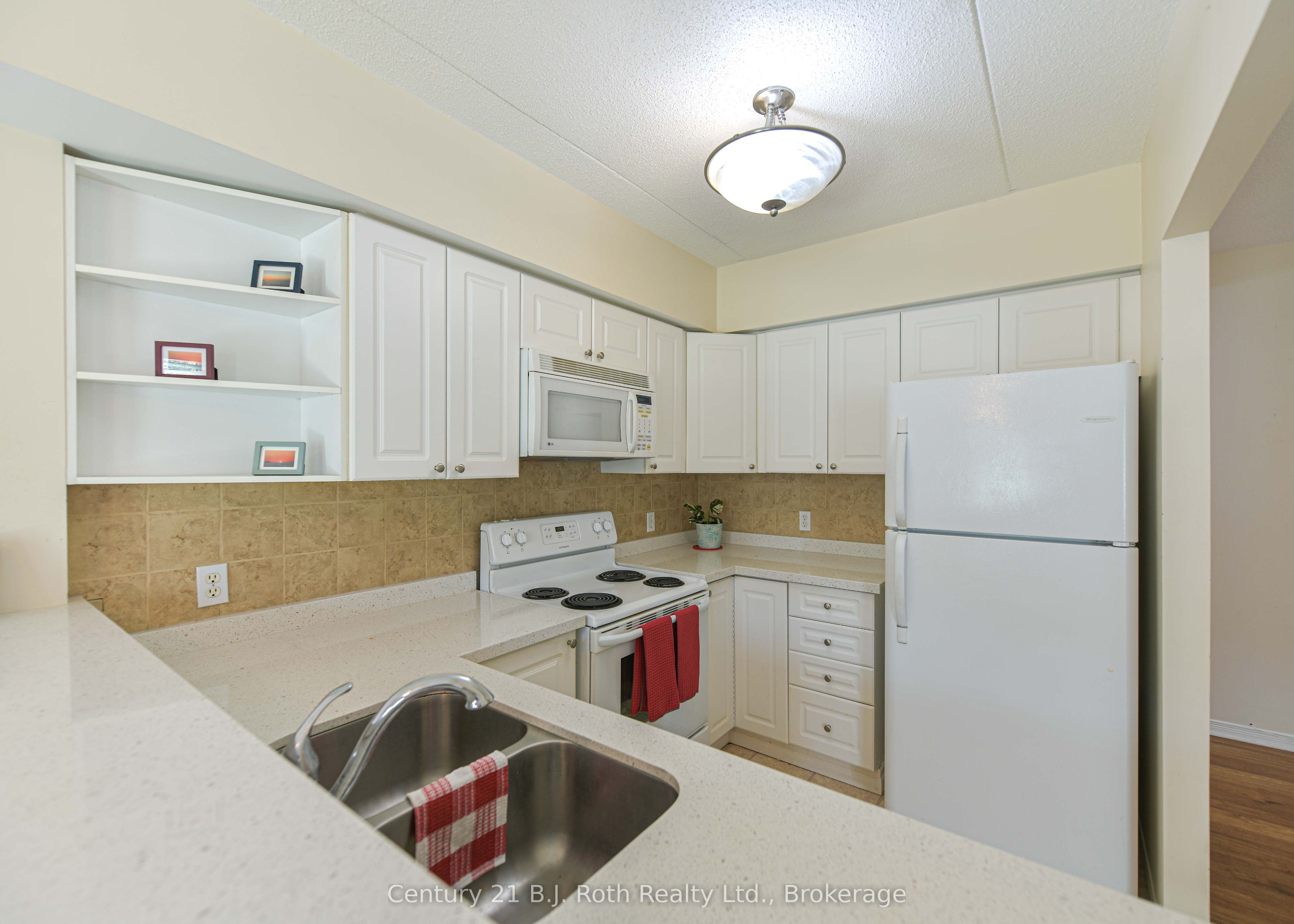 115 Bond Street Unit 201 Property Photo 14