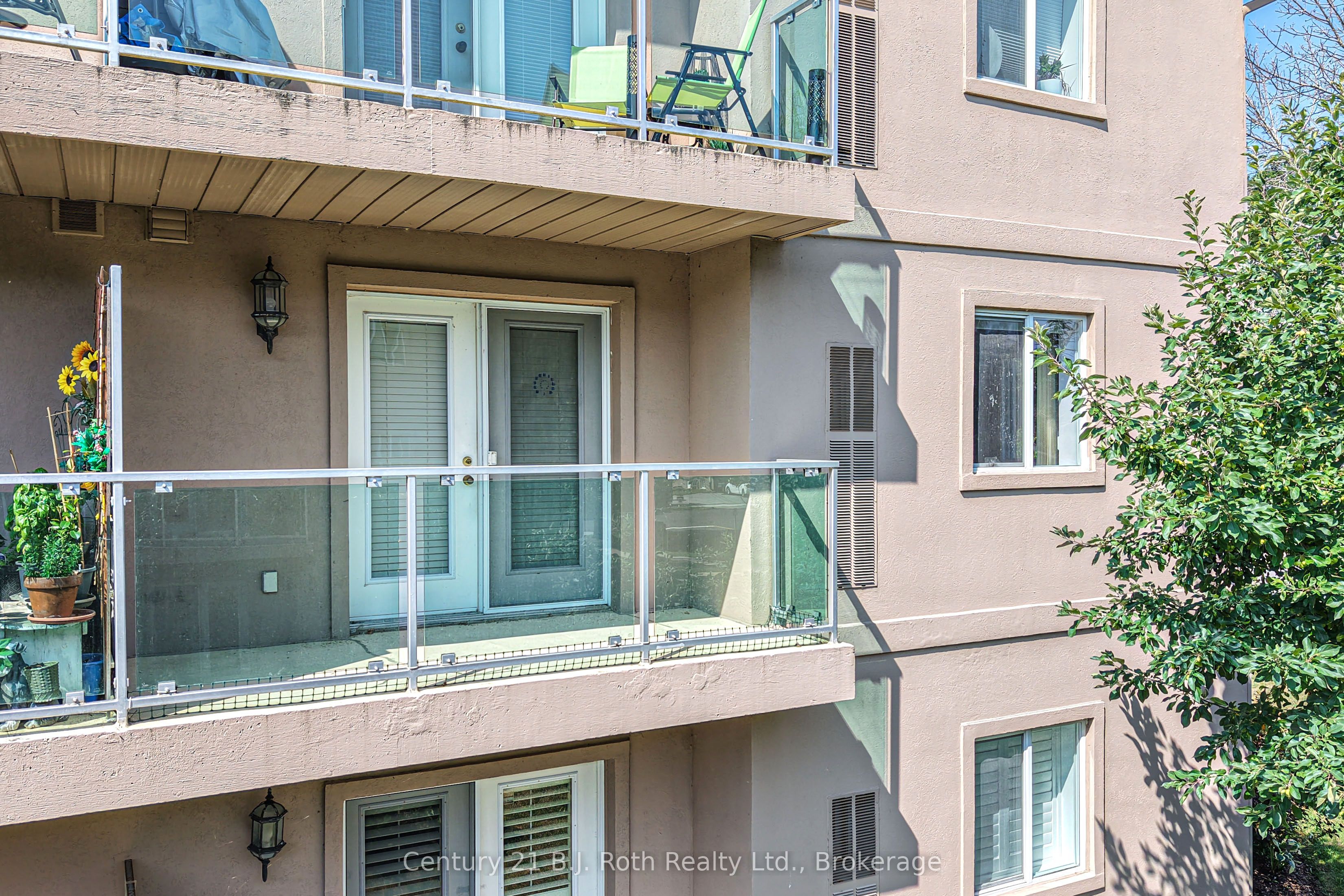 115 Bond Street Unit 201 Property Photo 32