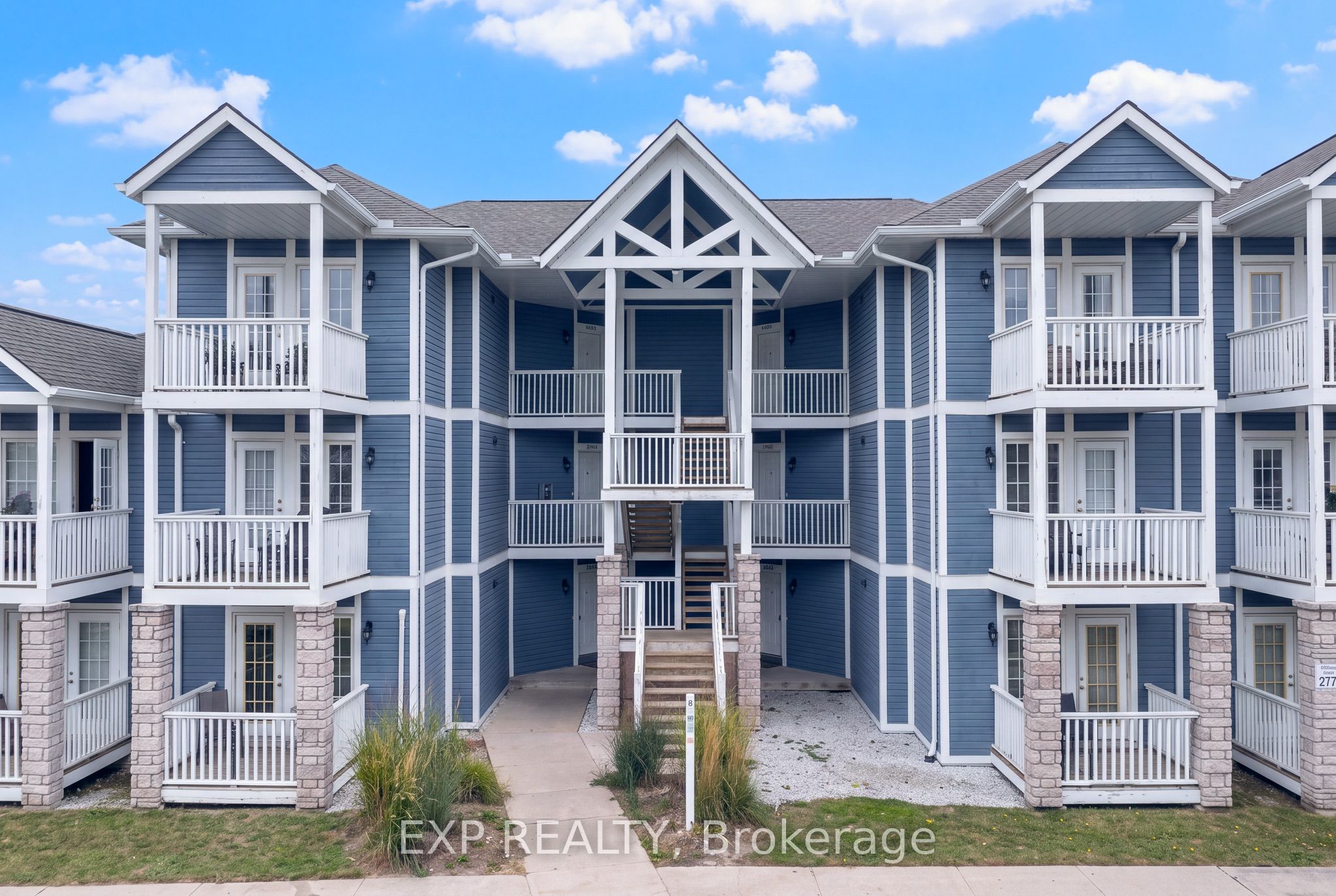 90 Highland Drive 2328/2329 Property Photo 1