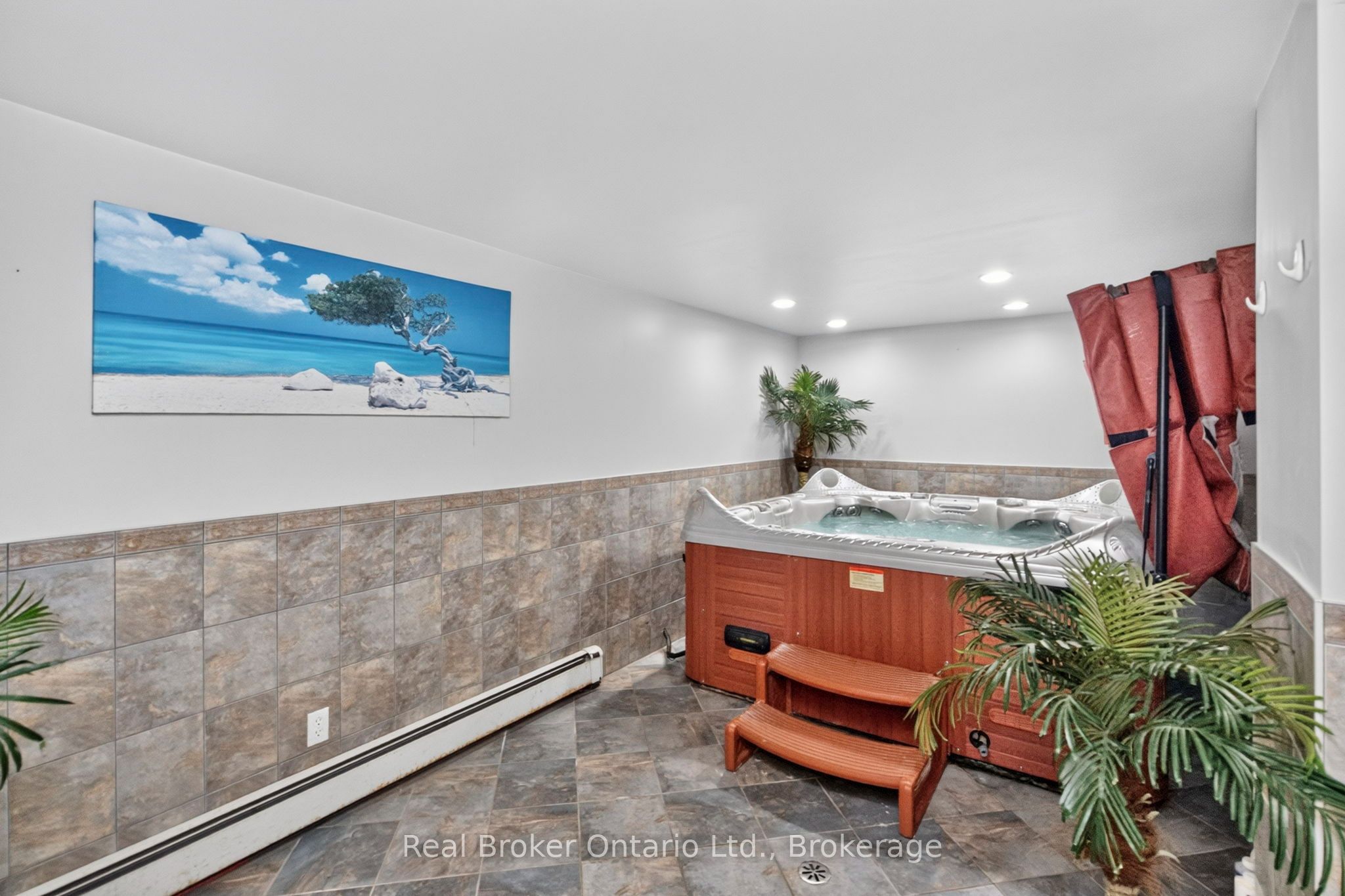 320 Lafontaine Road W Property Photo 27