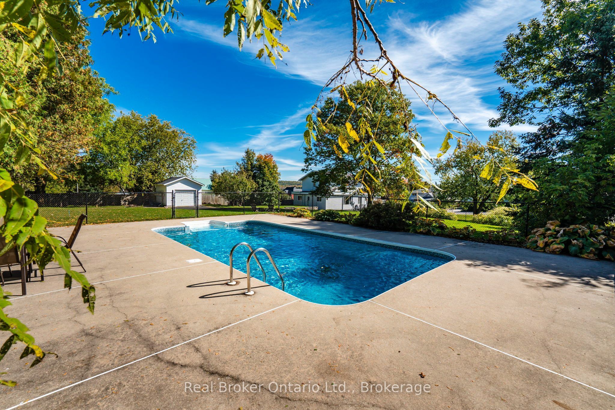 320 Lafontaine Road W Property Photo 35