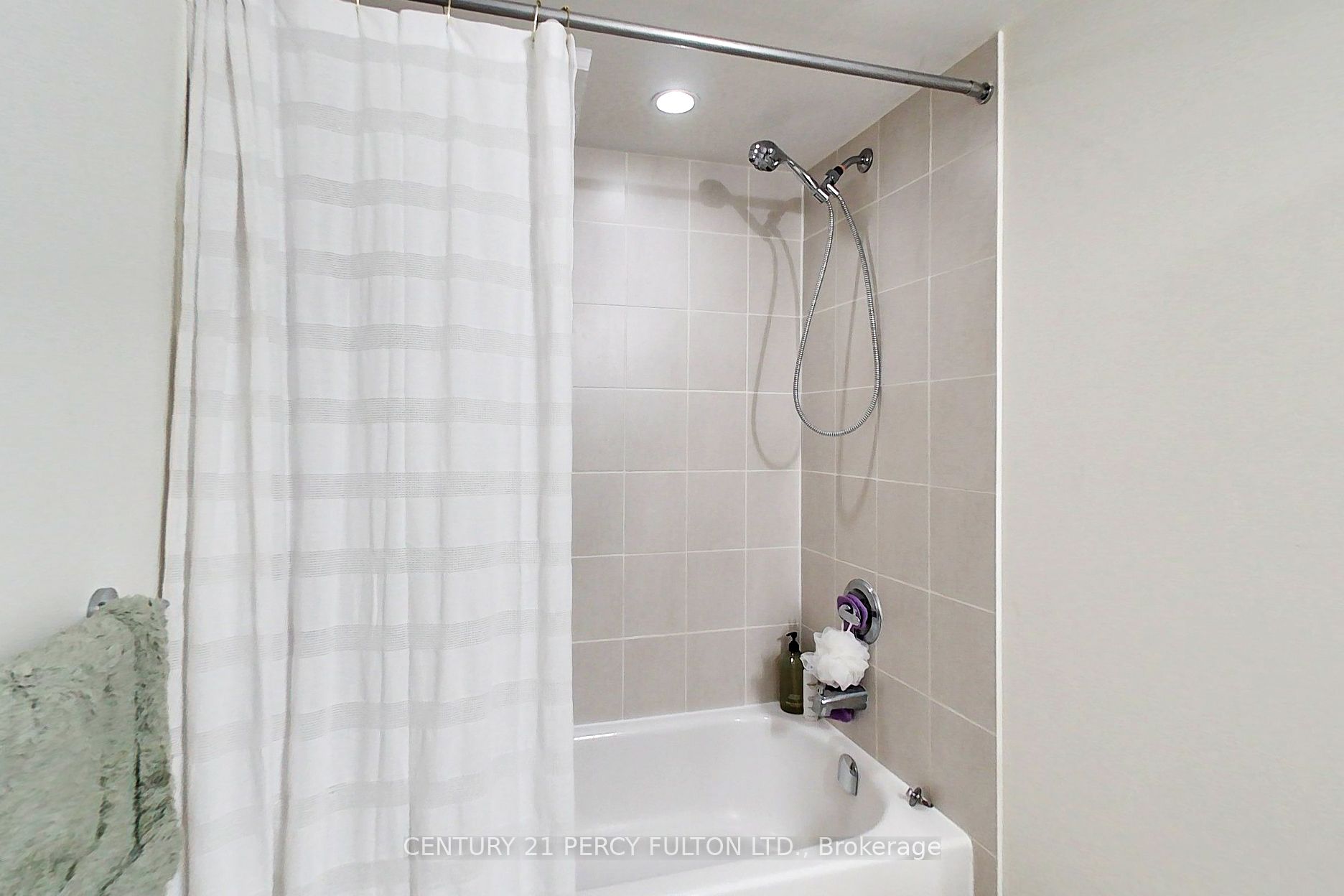 2 Cove Court 107 Property Photo 37