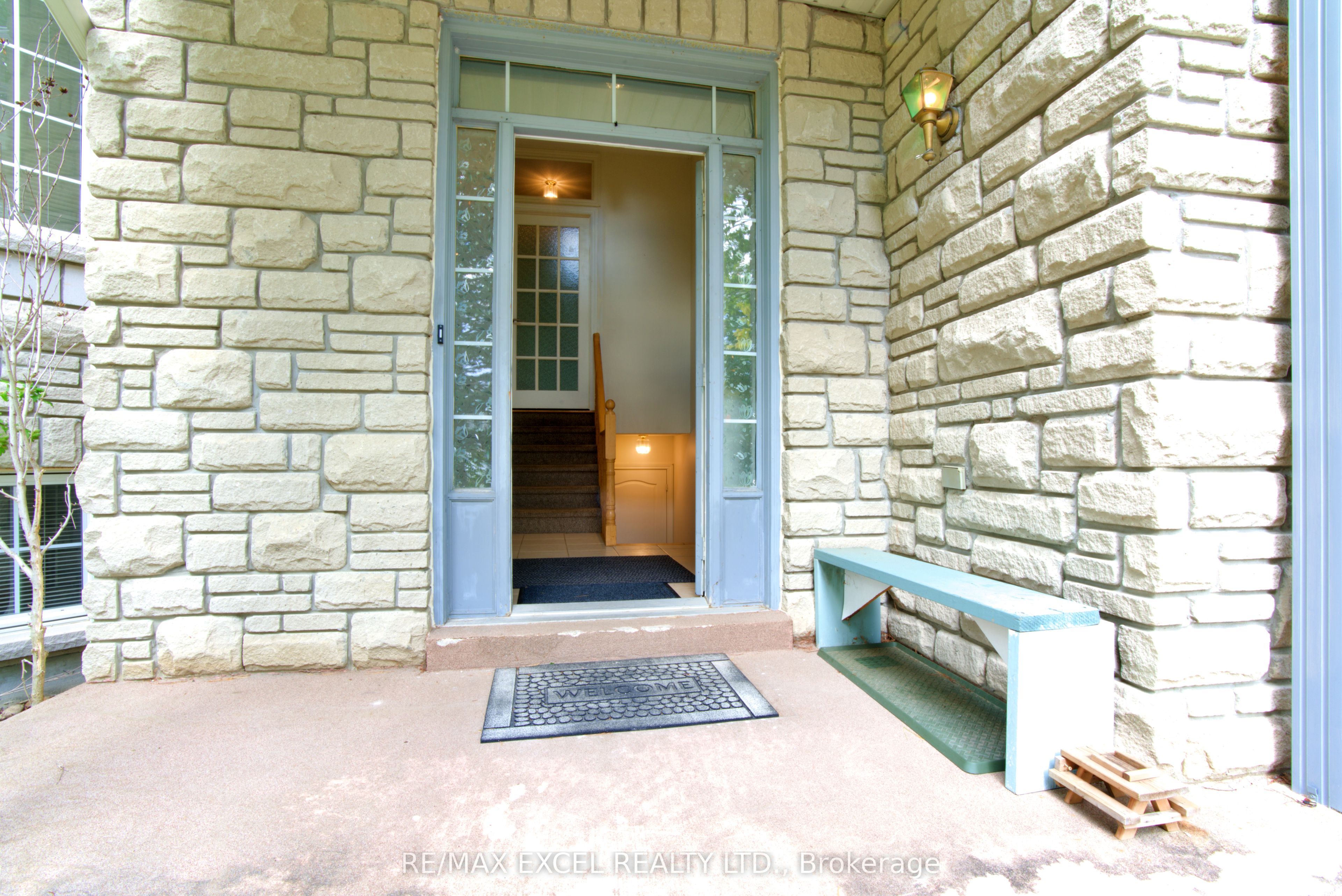 12 Cardinal Way Property Photo 7