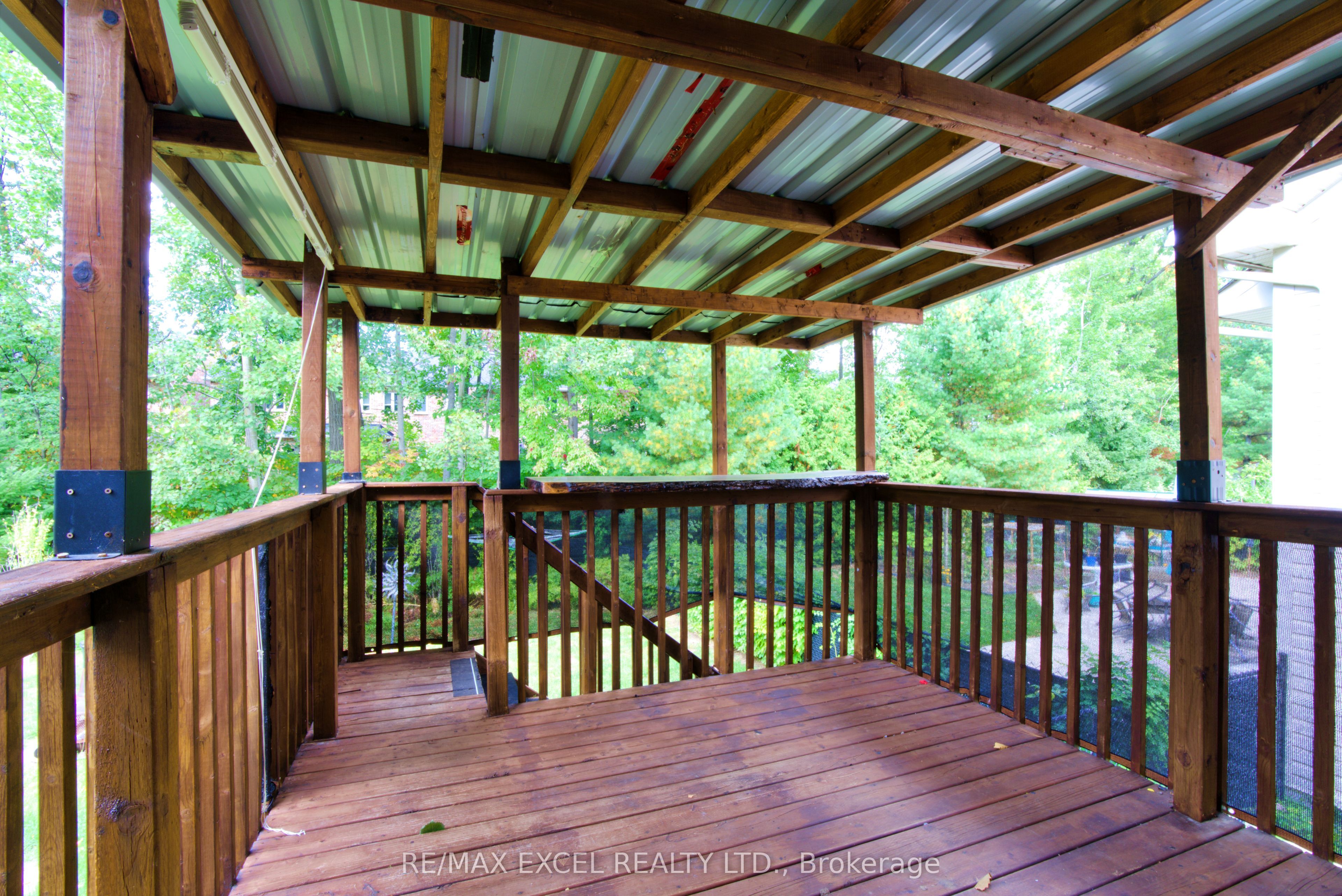 12 Cardinal Way Property Photo 18