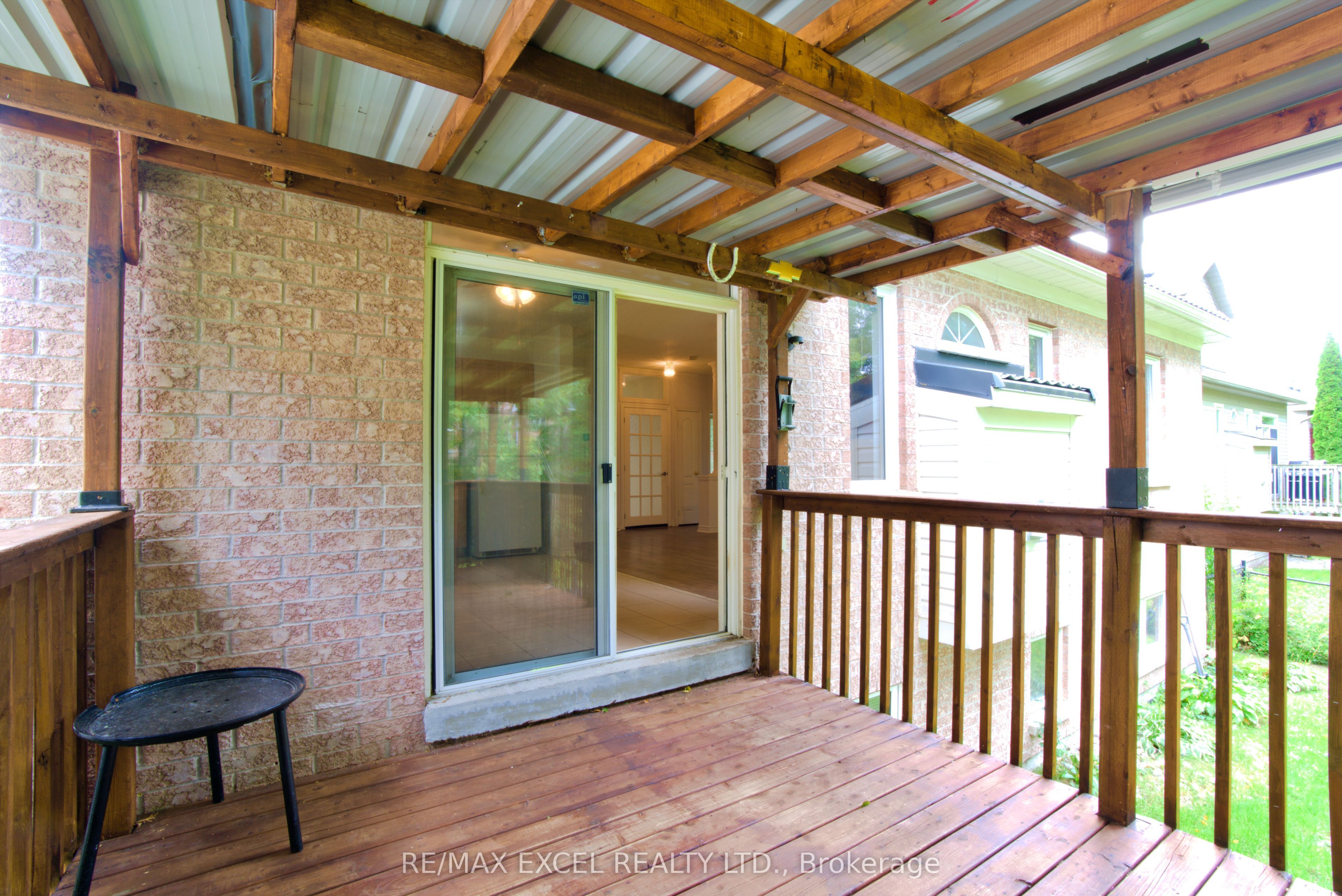 12 Cardinal Way Property Photo 20