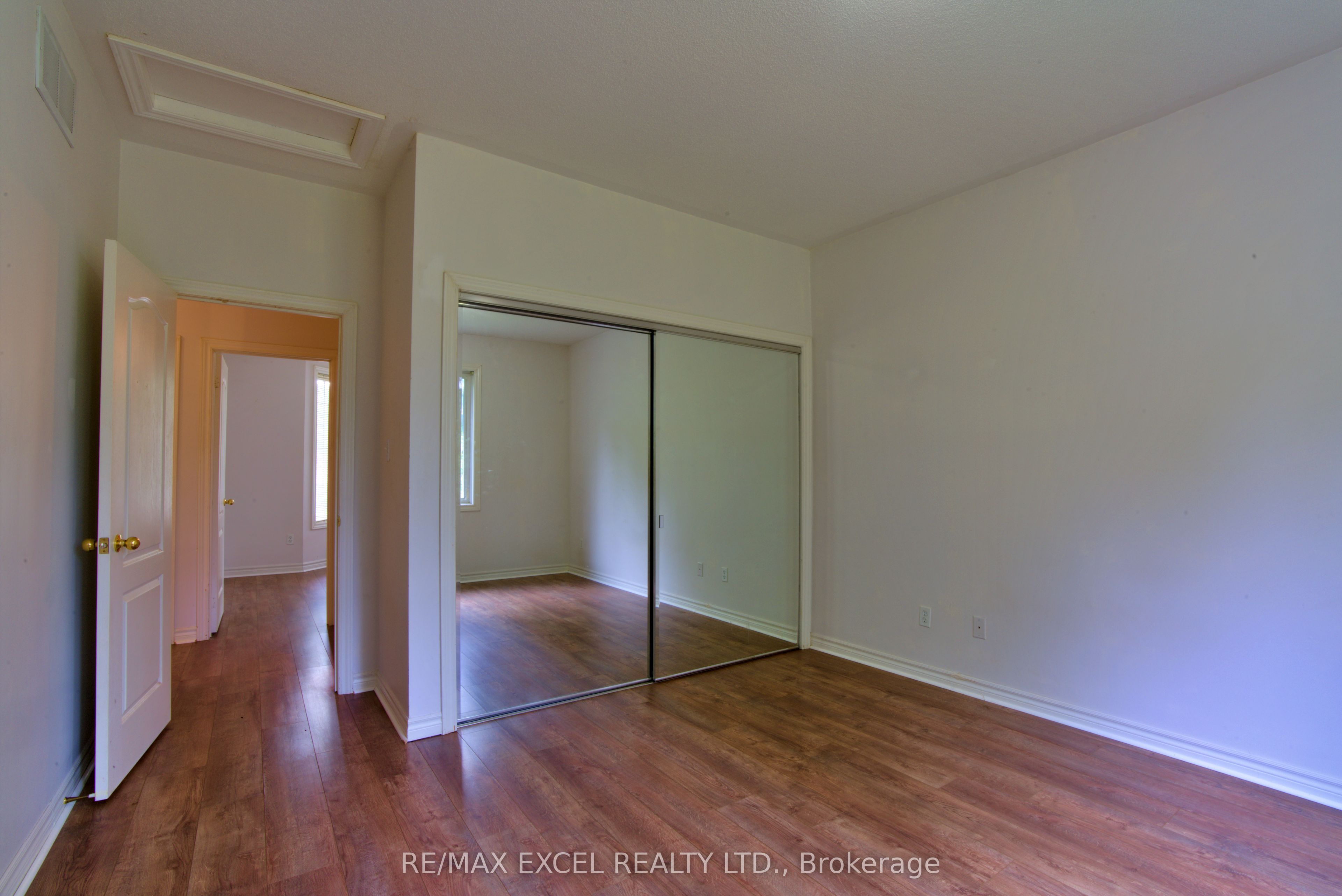 12 Cardinal Way Property Photo 30