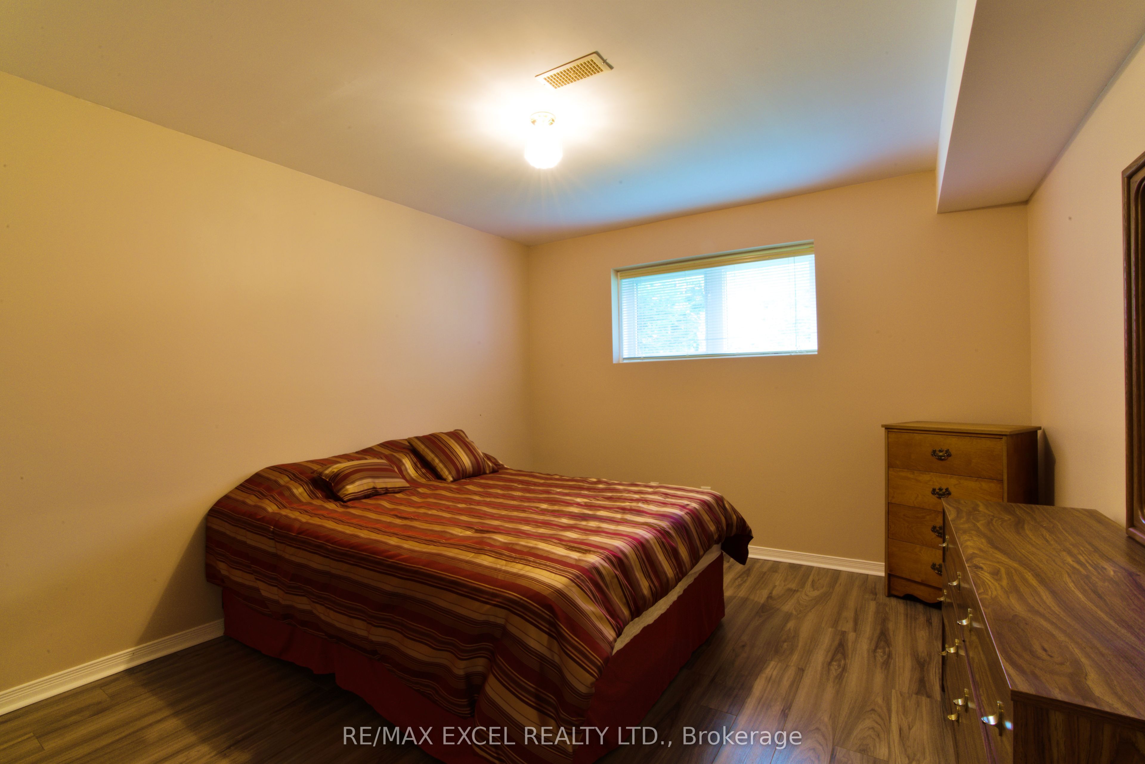 12 Cardinal Way Property Photo 39