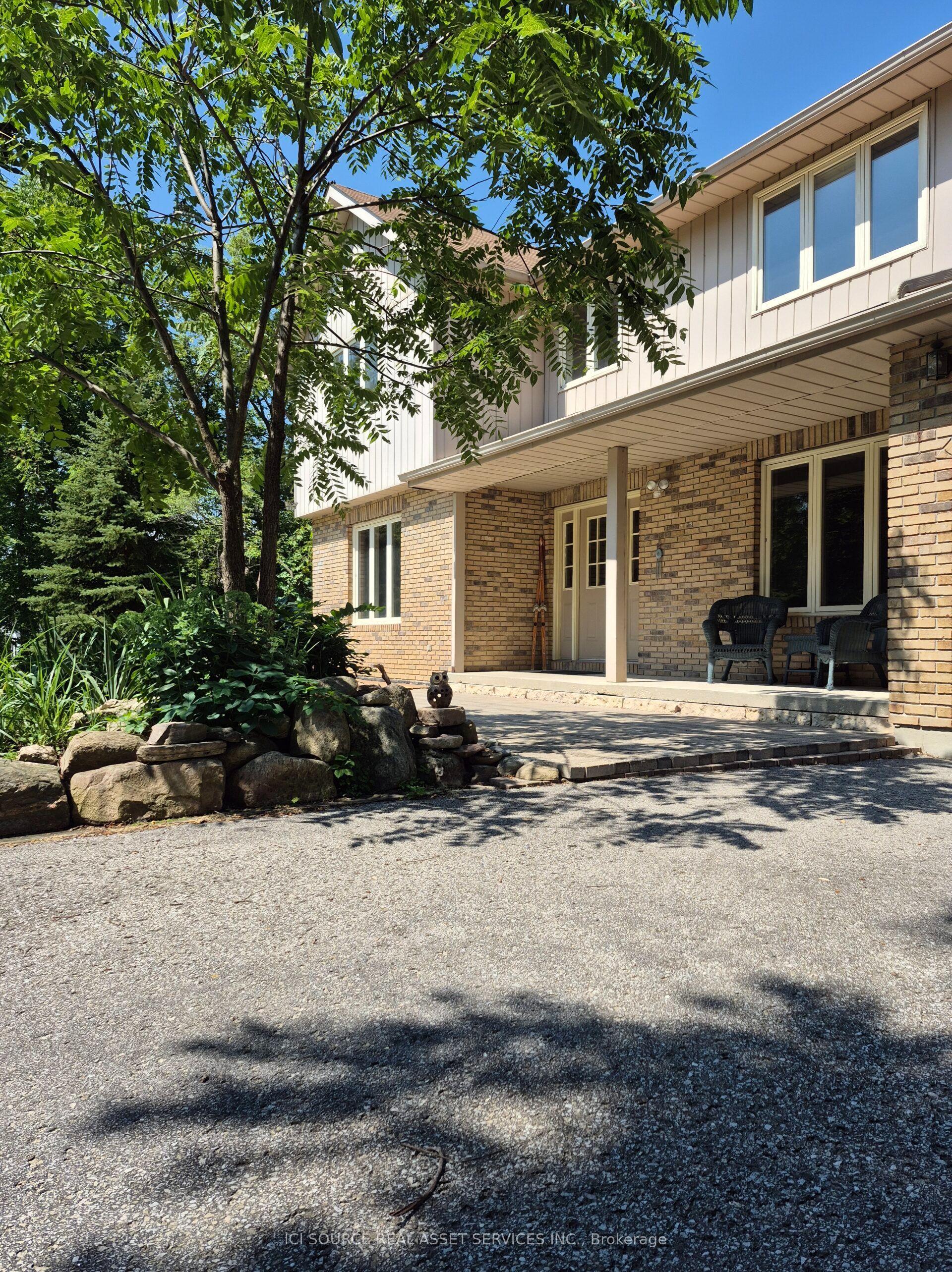 2100 Snow Valley Road Property Photo 3
