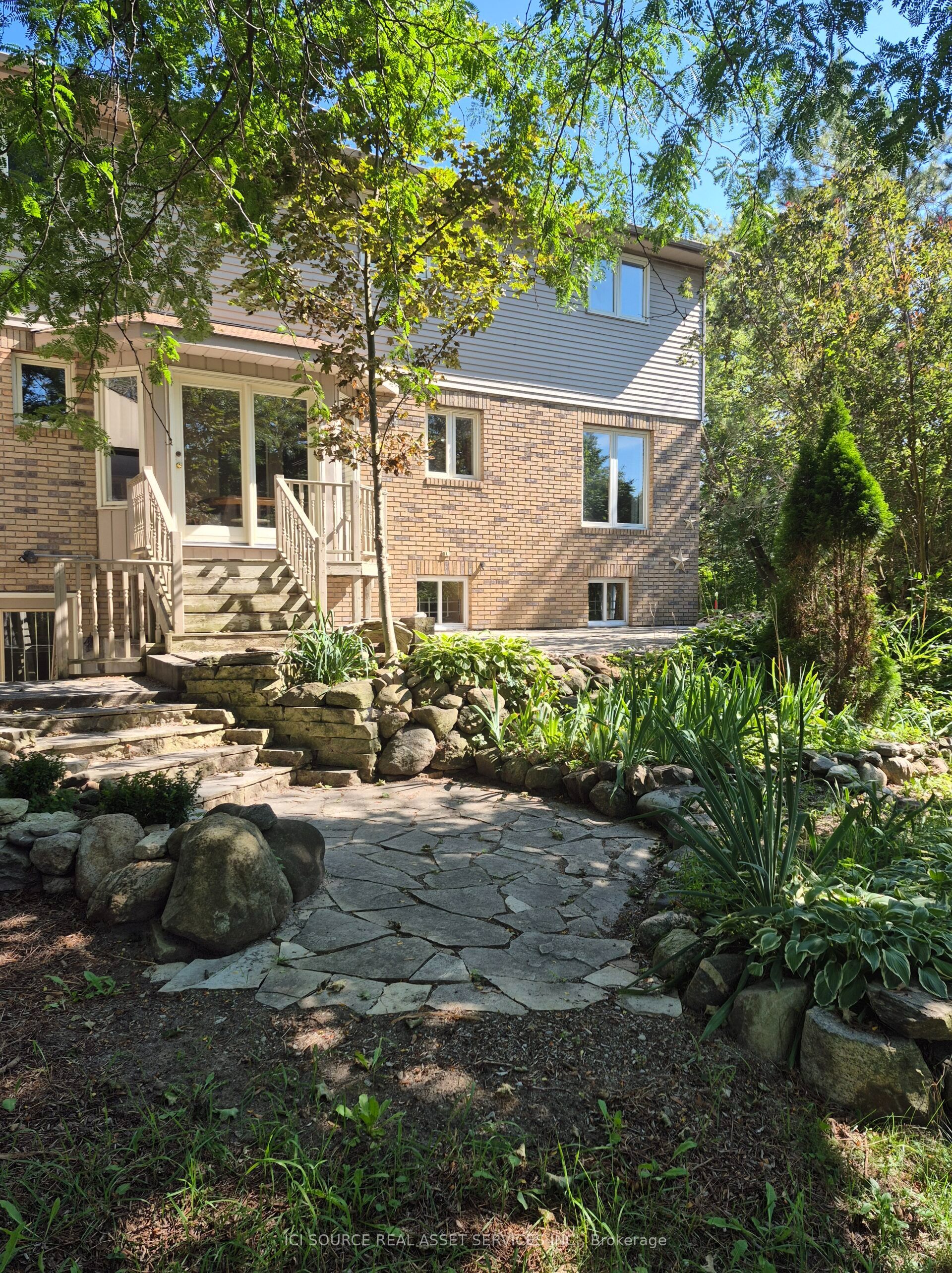 2100 Snow Valley Road Property Photo 4