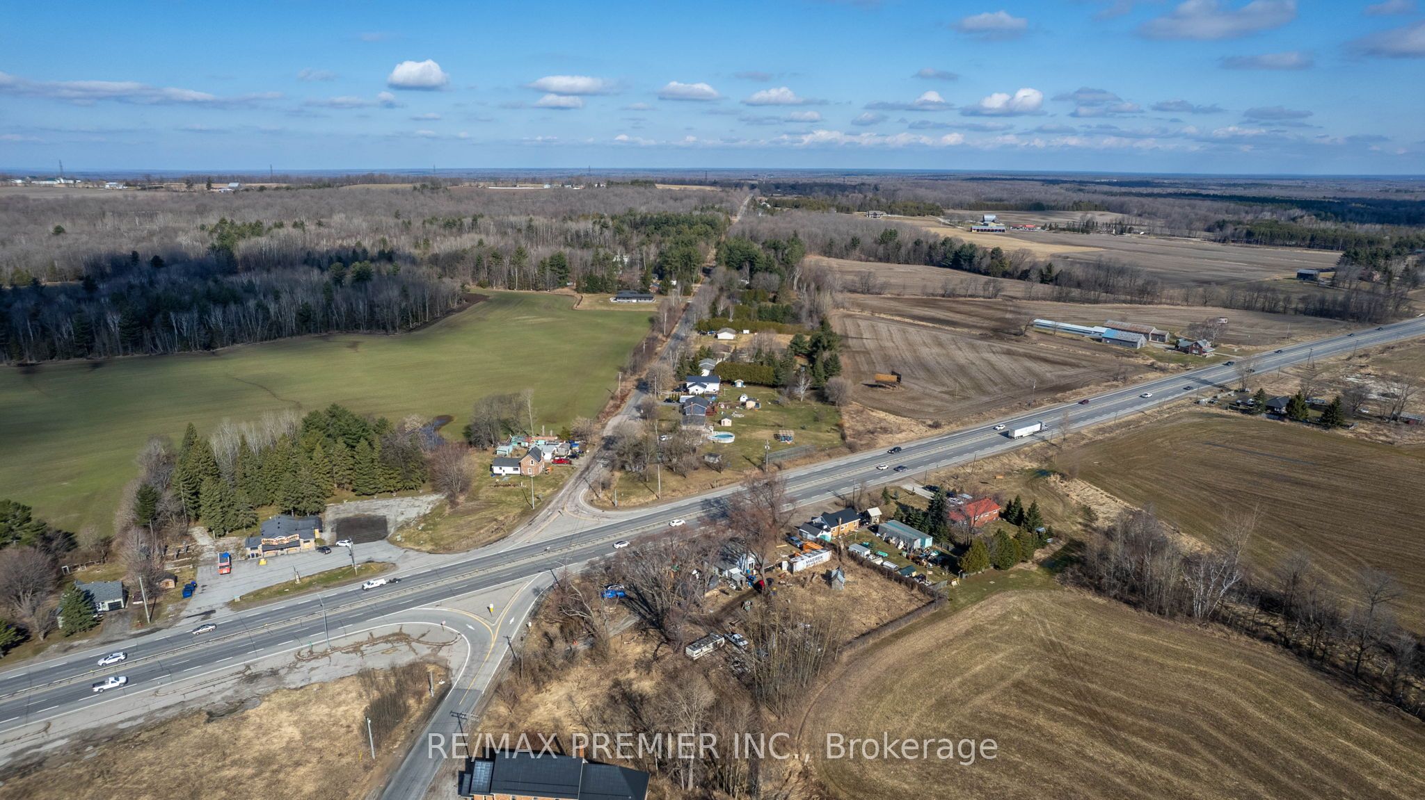 8665 Hwy 11 Property Photo 13