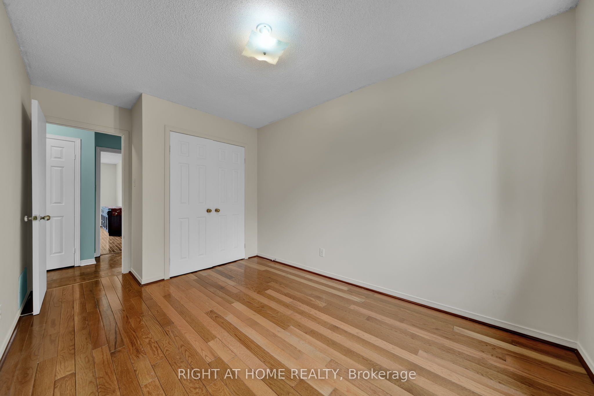 138 45th Street N Property Photo 9