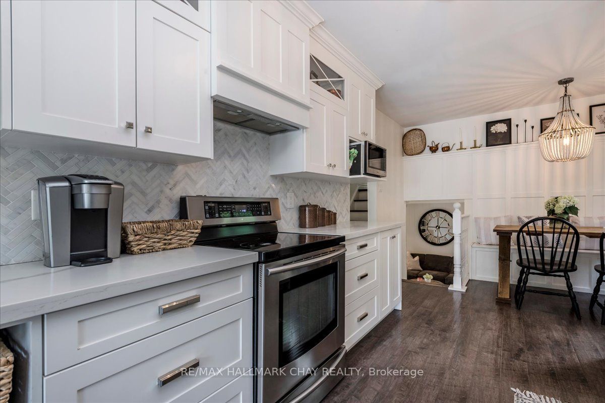 19 Highcroft Road Property Photo 12
