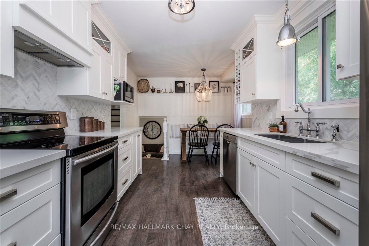 19 Highcroft Road Property Photo 13
