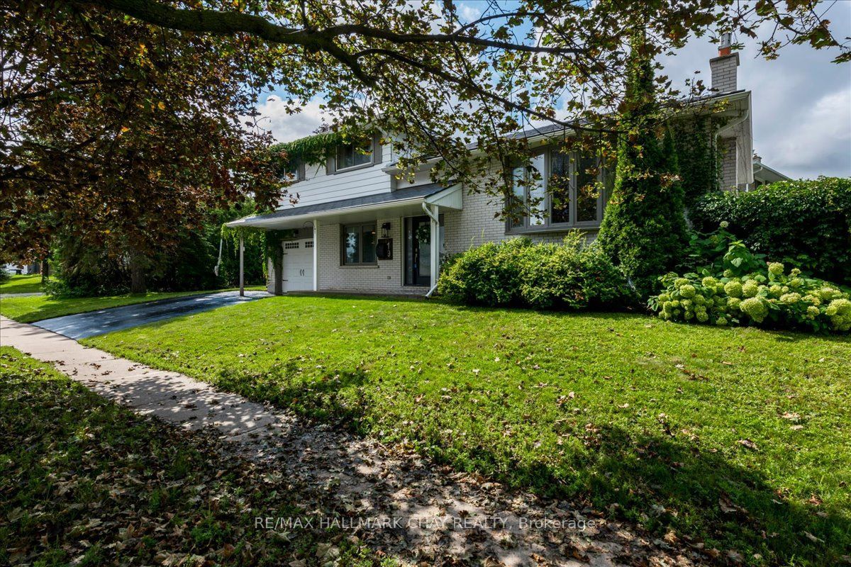 19 Highcroft Road Property Photo 31