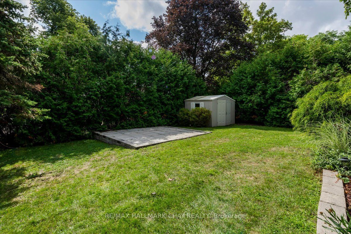 19 Highcroft Road Property Photo 33