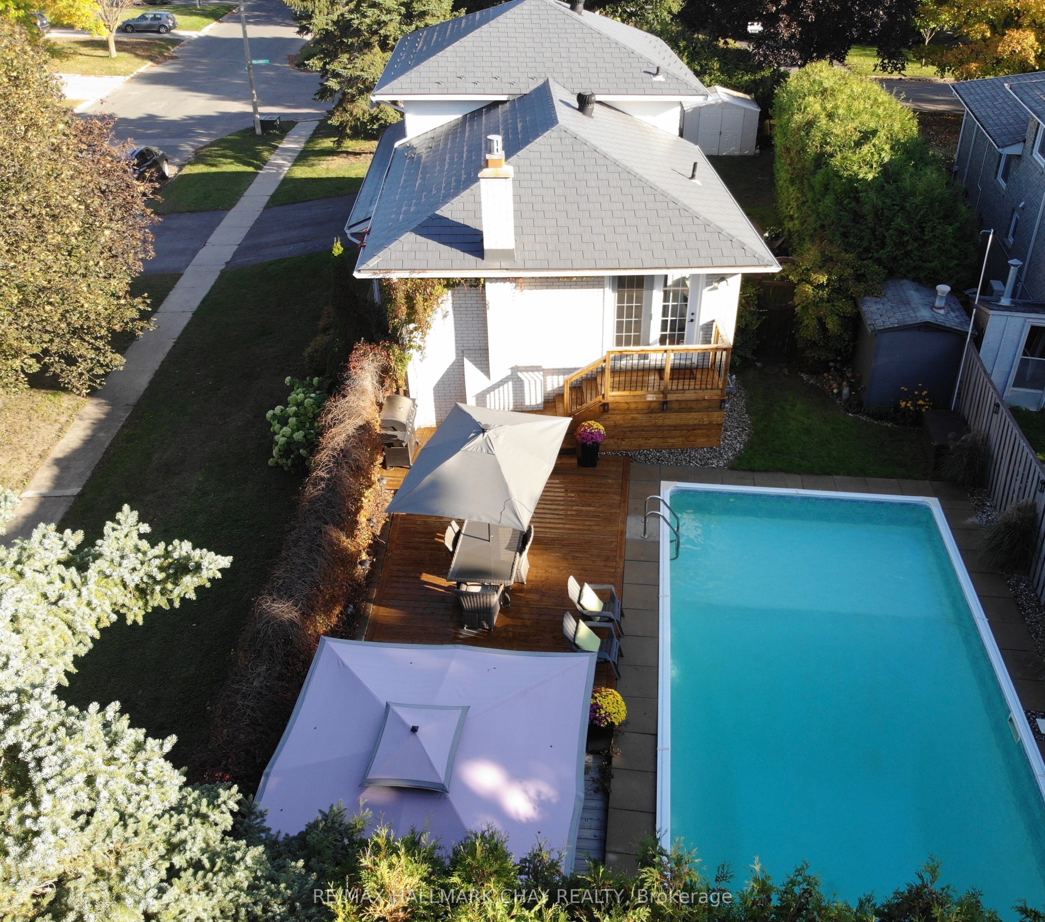 19 Highcroft Road Property Photo 40