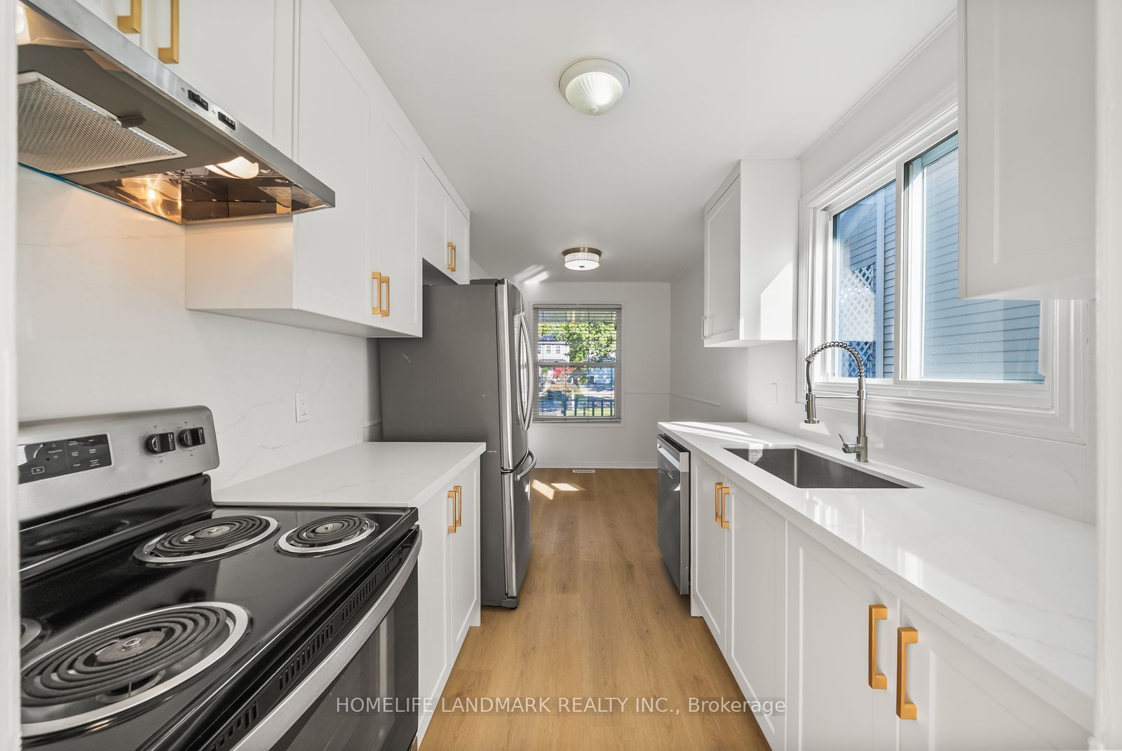39 D'ambrosio Drive Property Photo 9