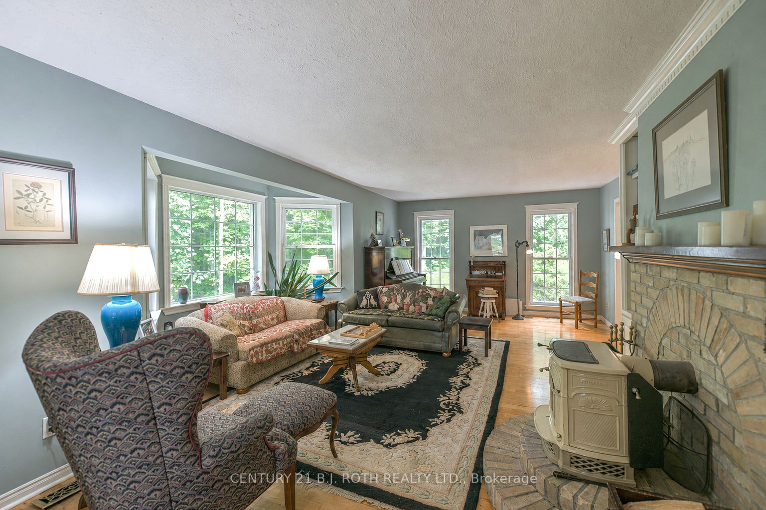 652 Warminster Side Road Property Photo 9