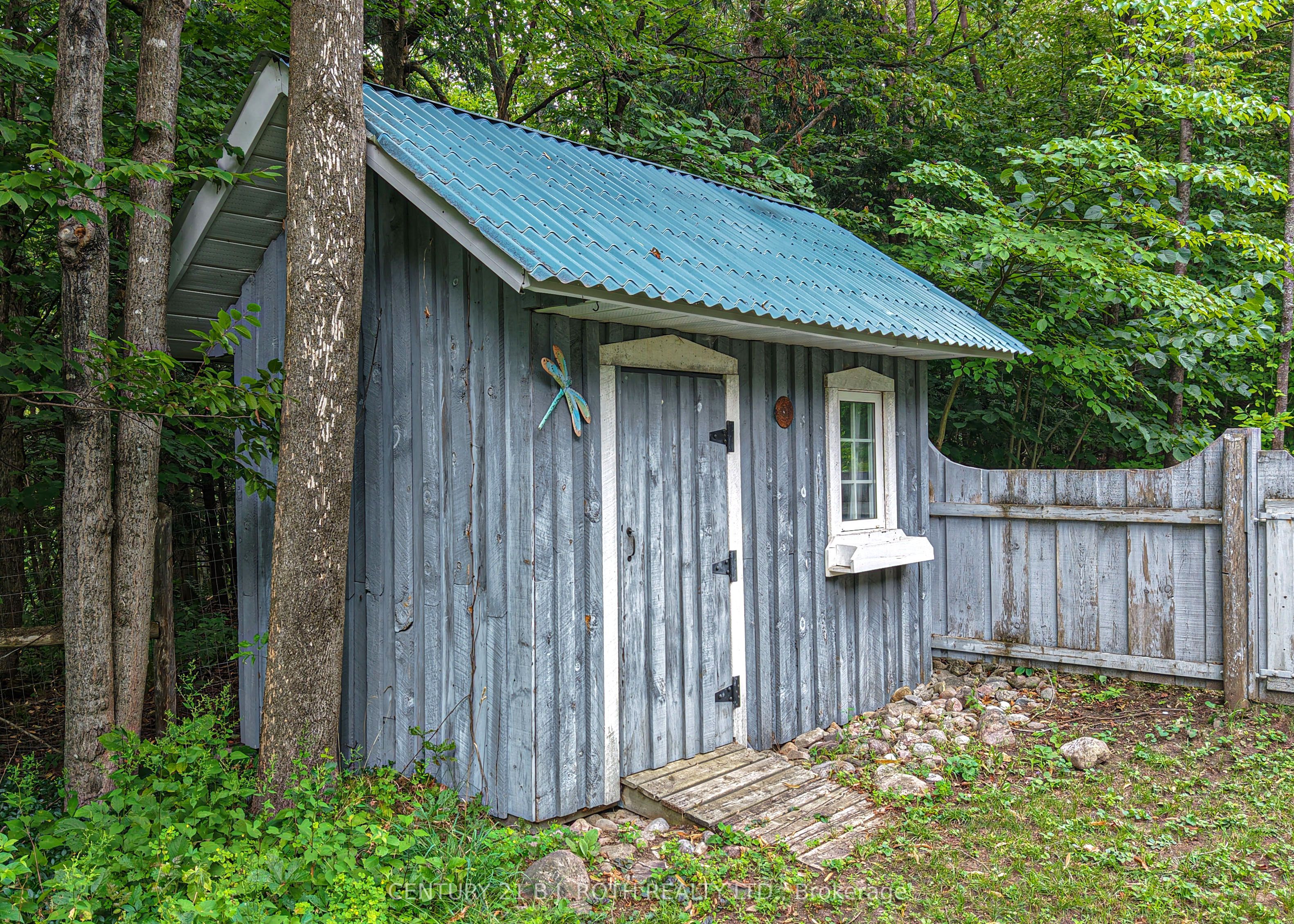 652 Warminster Side Road Property Photo 47