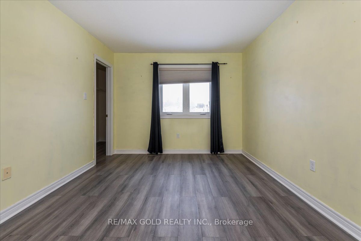 117 Bentley Crescent Property Photo 10