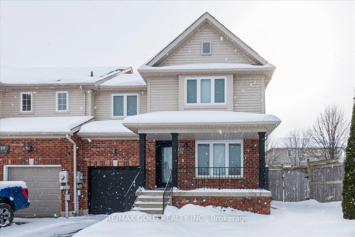 117 Bentley Crescent Property Photo 18