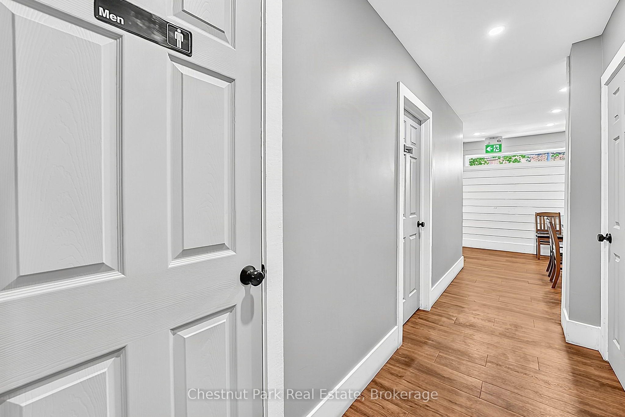 202-204-206 Hurontario Street Property Photo 28