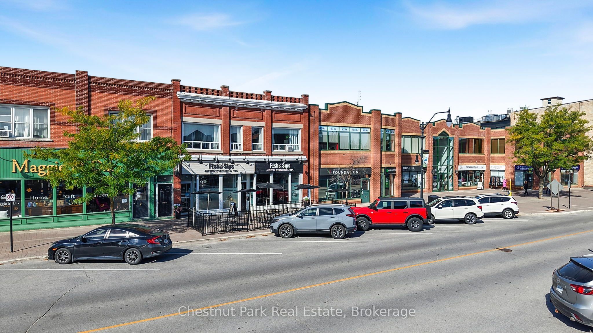 202-204-206 Hurontario Street Property Photo 47