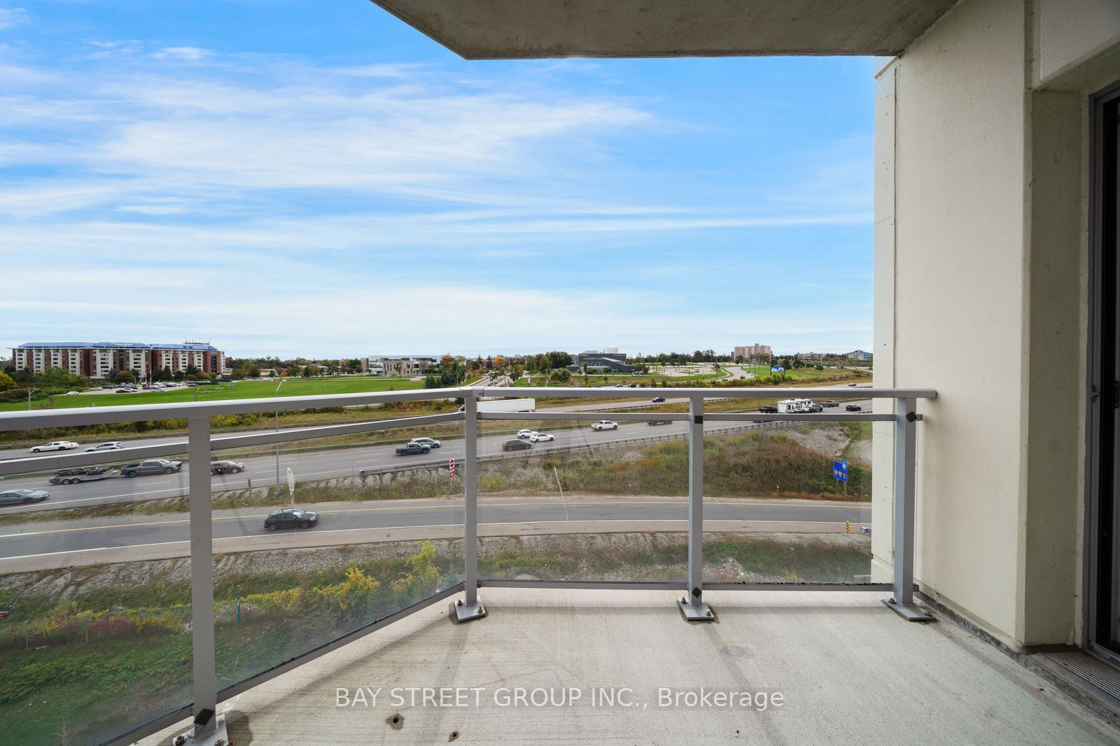 58 Lakeside Terrace 1011 Property Photo 35