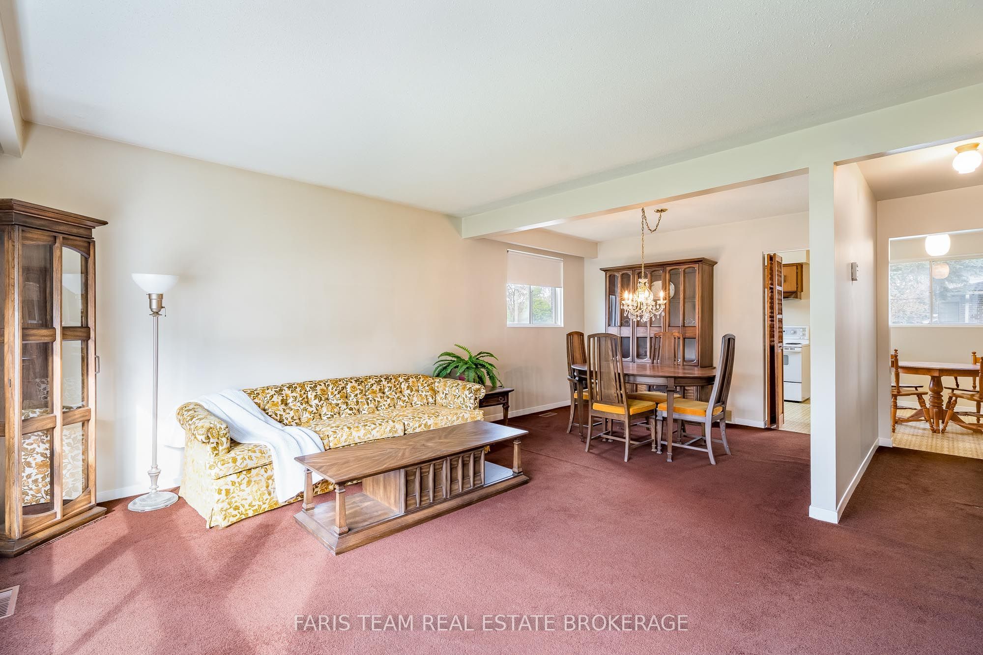 58 Steel Street Property Photo 10