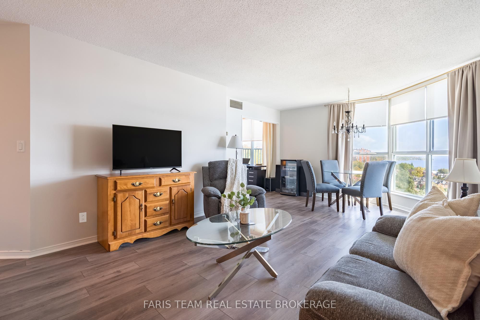 150 Dunlop Street E 1508 Property Photo 6