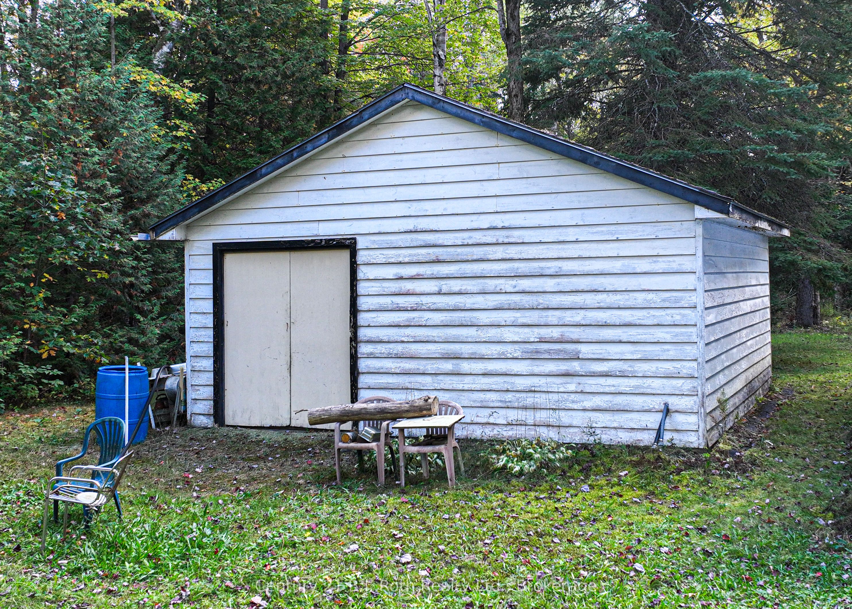 6571 Pioneer Village Lane Property Photo 24