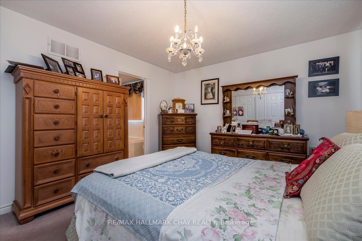 245 Pringle Drive Property Photo 14